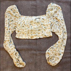 BOOHOO Cropped Floral Blouse